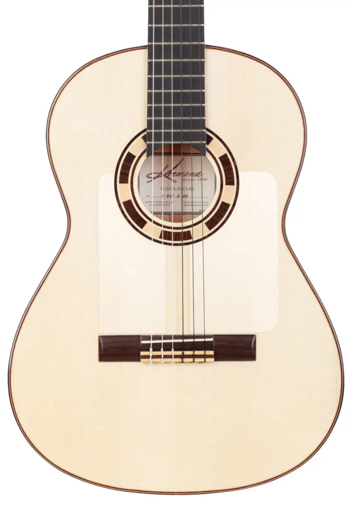 front close up rosa blanca flamenco series kremona